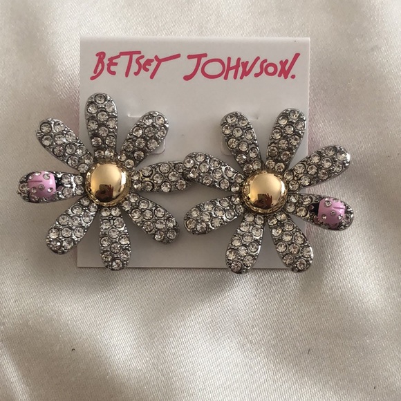 Betsey Johnson Silver Tone Daisy Stud Earrings Pink LadyBug Crystal Accents NWT - Picture 2 of 13